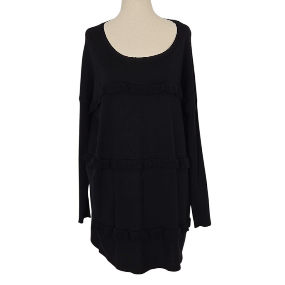 SOLUTIONS Black Ruffle Trim Long Sleeve sweater tunic Size Medium  NWOT